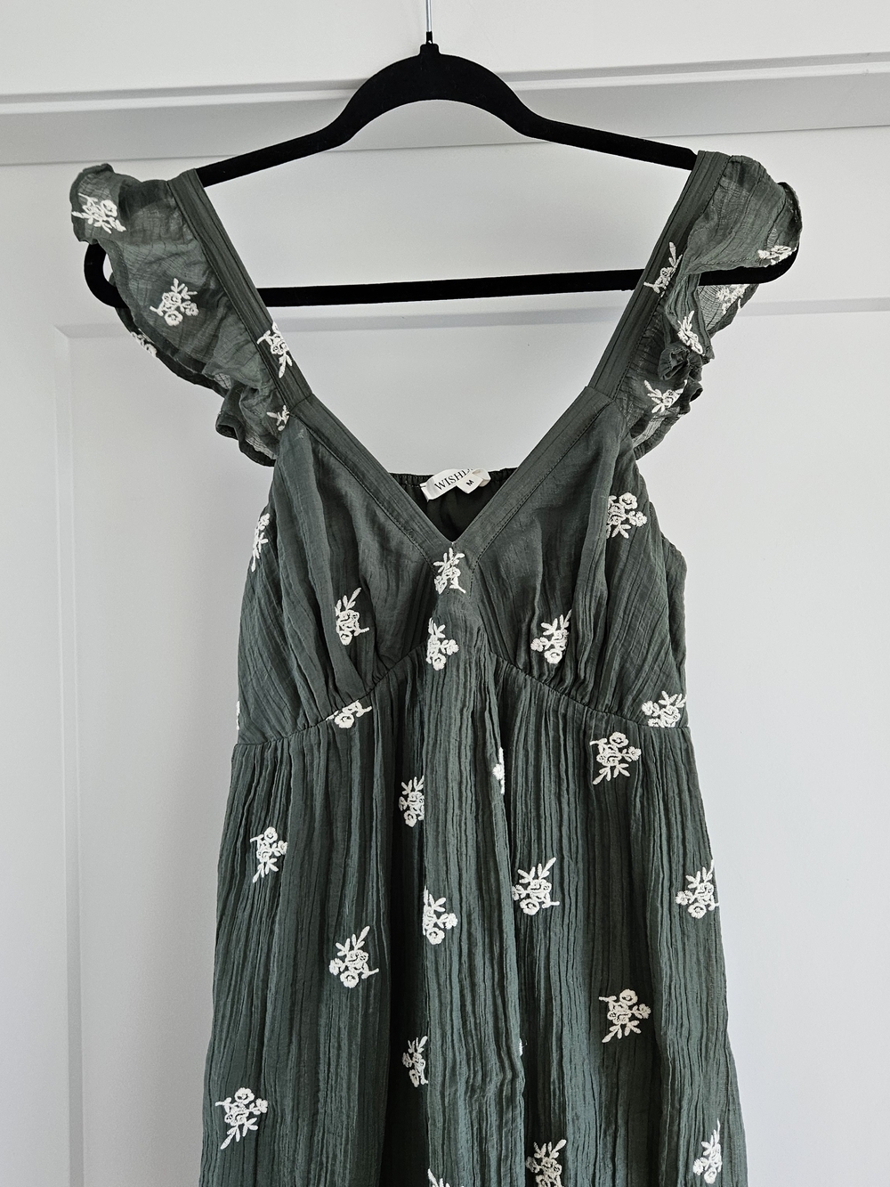 Wishlist Forest Green Floral Ruffle Strap Maxi Dress Sz Medium - Picture 3 of 5